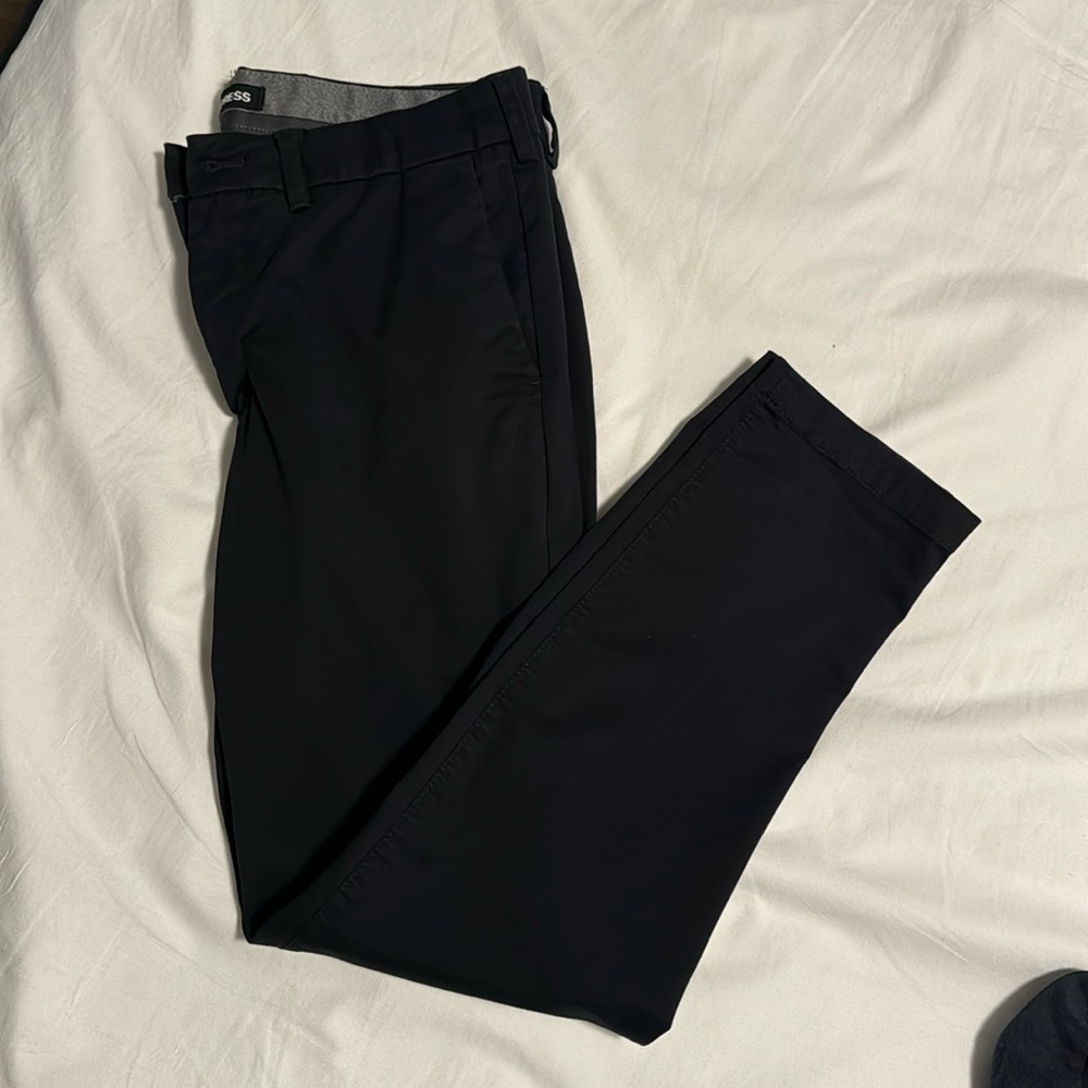 Express men’s black skinny chino pants 32x30